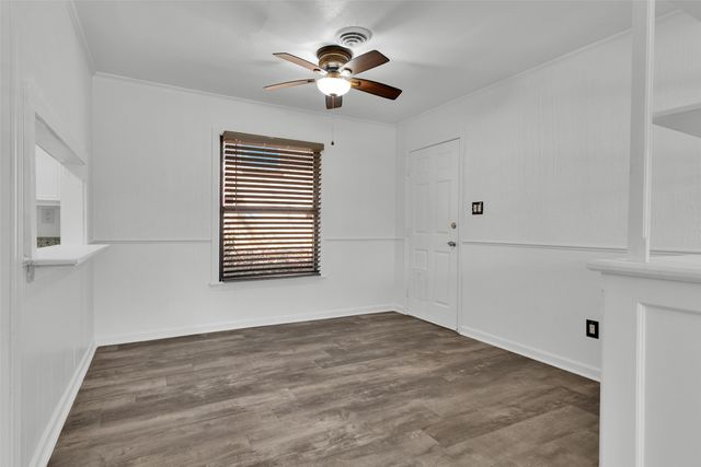 1025 S Maurice Avenue, Denison, TX 75020