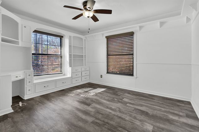 1025 S Maurice Avenue, Denison, TX 75020