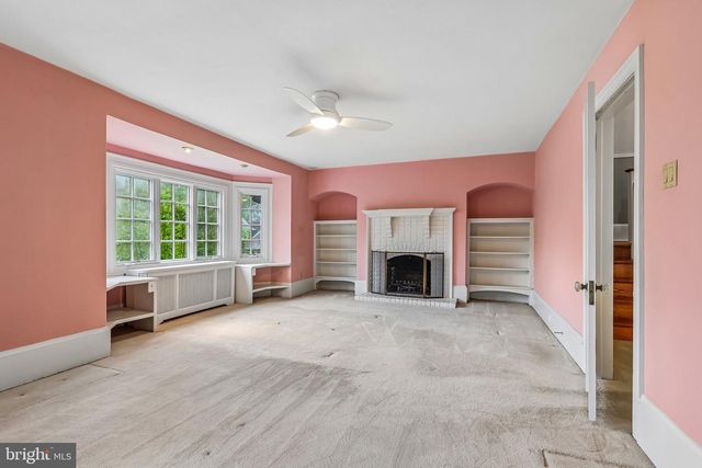 3219 W PENN ST, Philadelphia, PA 19129