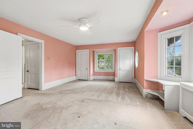 3219 W PENN ST, Philadelphia, PA 19129