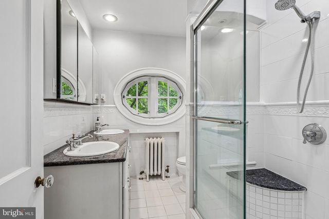 3219 W PENN ST, Philadelphia, PA 19129