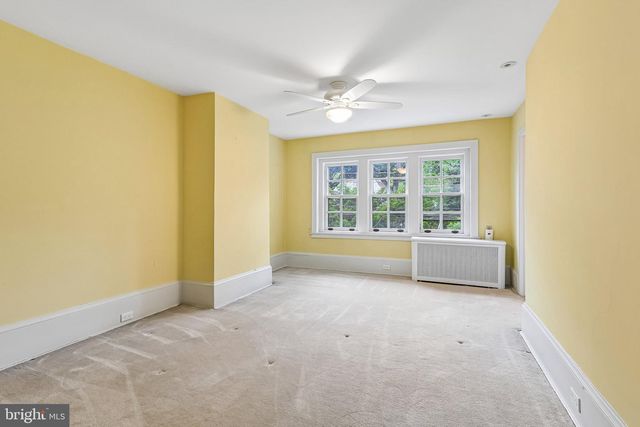 3219 W PENN ST, Philadelphia, PA 19129