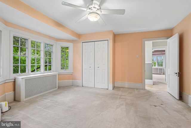 3219 W PENN ST, Philadelphia, PA 19129