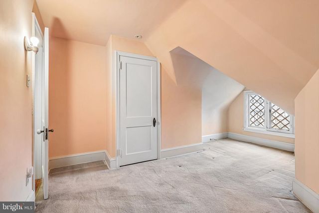 3219 W PENN ST, Philadelphia, PA 19129
