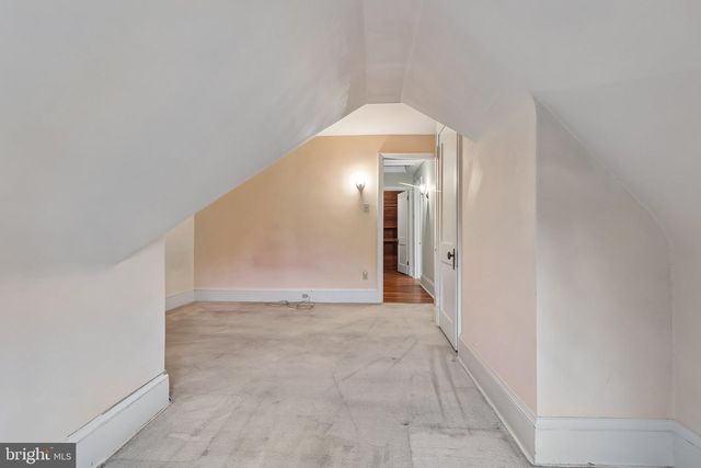 3219 W PENN ST, Philadelphia, PA 19129