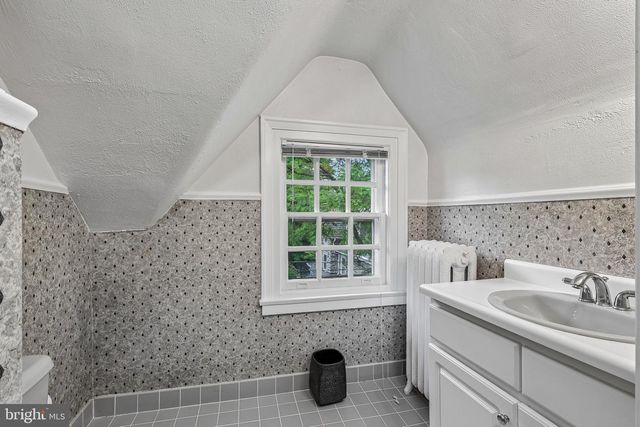 3219 W PENN ST, Philadelphia, PA 19129