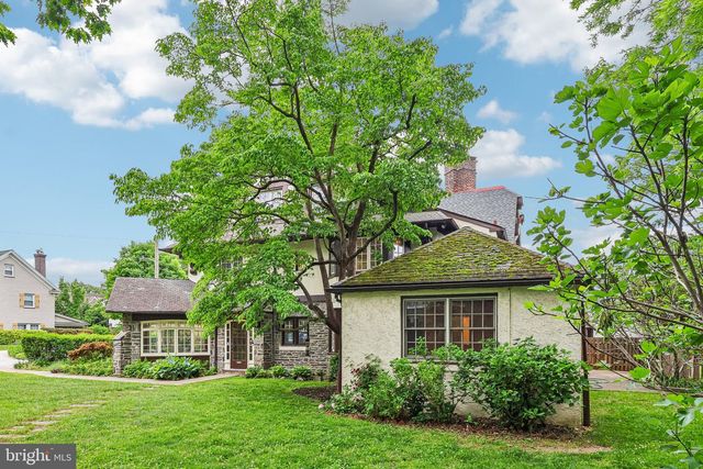 3219 W PENN ST, Philadelphia, PA 19129