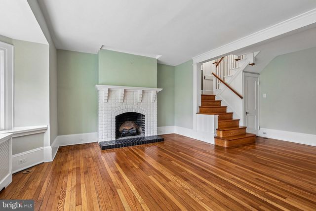 3219 W PENN ST, Philadelphia, PA 19129