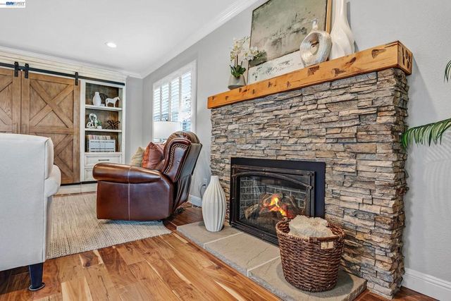 1815 1815 Pine St, Livermore, CA 94551