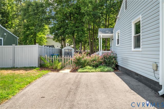 808 German School Rd, Richmond, VA 23225