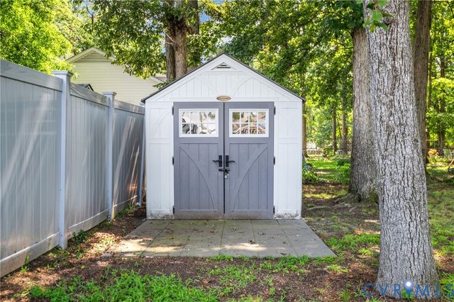 808 German School Rd, Richmond, VA 23225