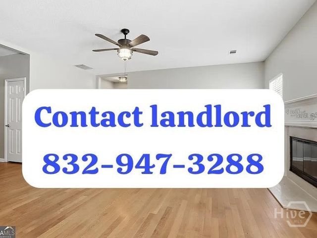 200 kripple kreek Dr, Sharpsburg, GA 30277