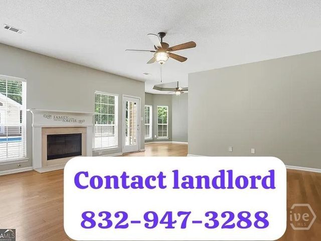 200 kripple kreek Dr, Sharpsburg, GA 30277
