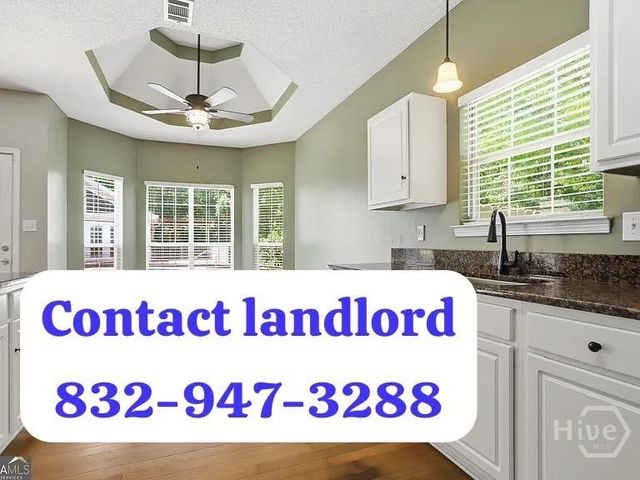 200 kripple kreek Dr, Sharpsburg, GA 30277