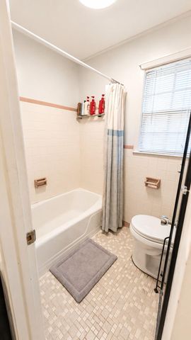 6010 Wedgewood Drive, Hanahan, SC 29410