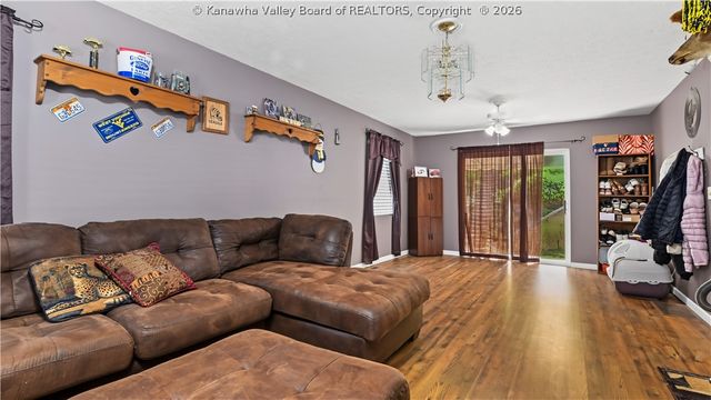 5007 Ann Lee Drive, Cross Lanes, WV 25313