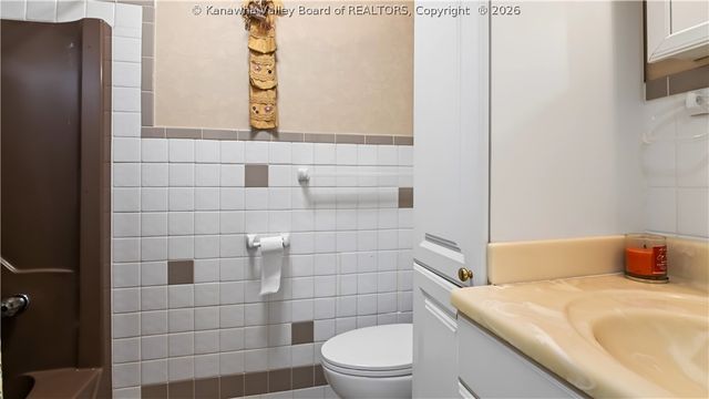 5007 Ann Lee Drive, Cross Lanes, WV 25313