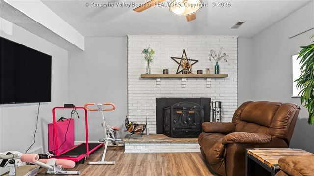 5007 Ann Lee Drive, Cross Lanes, WV 25313
