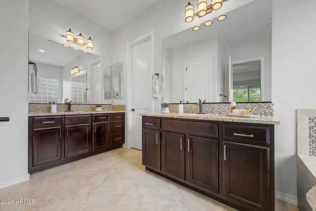 5842 E BRAMBLE BERRY Lane, Cave Creek, AZ 85331