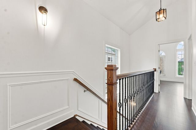 4106 N Saint Louis Avenue, Chicago, IL 60618
