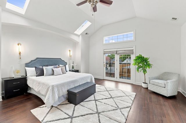4106 N Saint Louis Avenue, Chicago, IL 60618