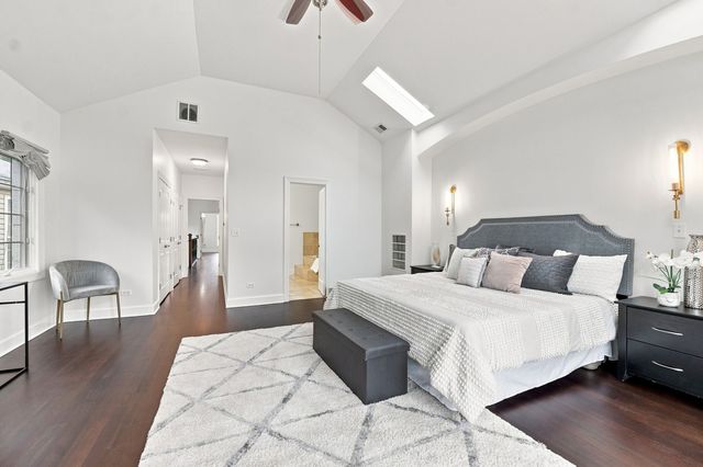 4106 N Saint Louis Avenue, Chicago, IL 60618