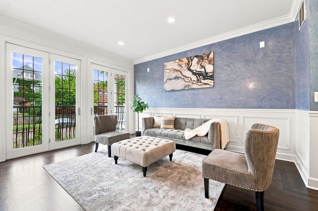 4106 N Saint Louis Avenue, Chicago, IL 60618