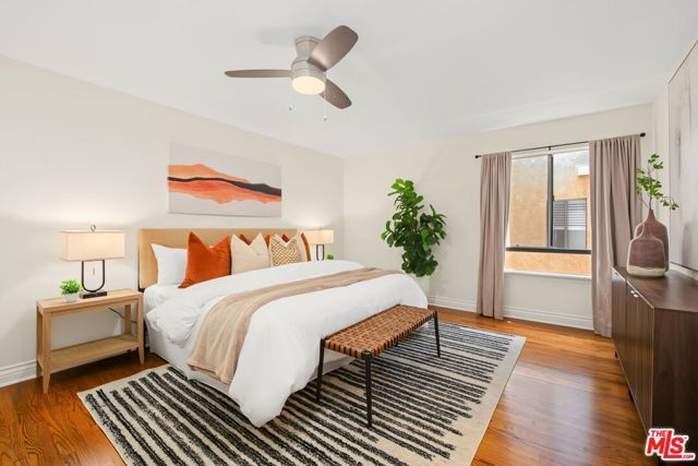 1222 N Kings Road 8, West Hollywood, CA 90069