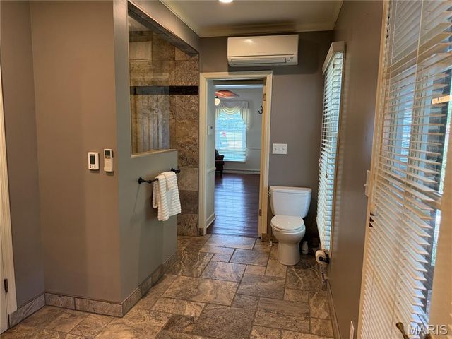 18994 Country Club Lane, Carlinville, IL 62626