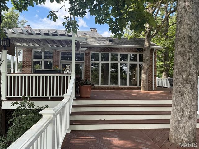 18994 Country Club Lane, Carlinville, IL 62626