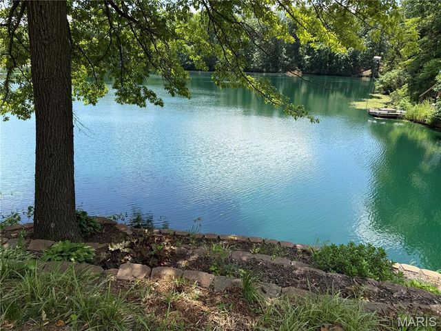 18994 Country Club Lane, Carlinville, IL 62626