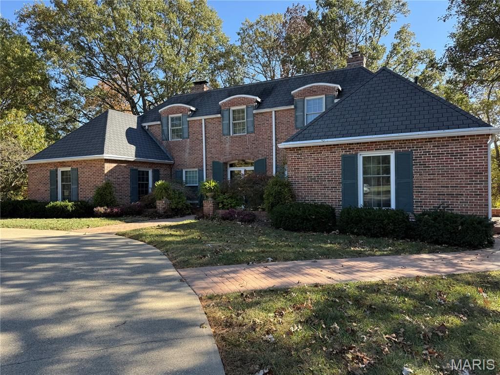 18994 Country Club Lane, Carlinville, IL 62626