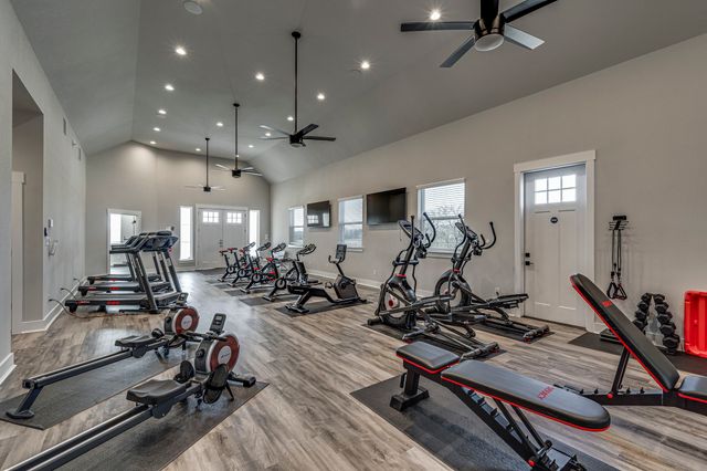 320 Woodside Trail, Waxahachie, TX 75165