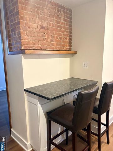 40 Poplar 1, Hackensack, NJ 07601