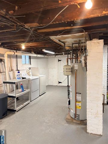 40 Poplar 1, Hackensack, NJ 07601