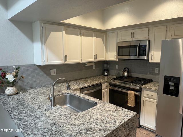 142 BELVIDERE Street A, El Paso, TX 79912