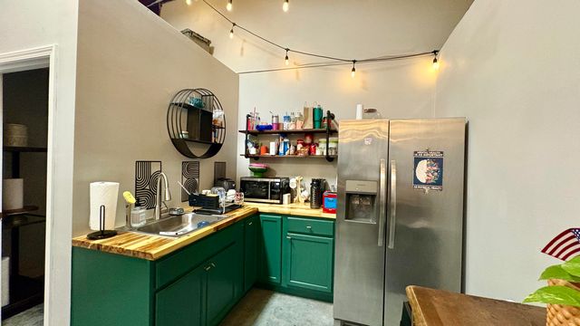 1716 Evelyn Gandy Parkway Suite 30, Hattiesburg, MS 39401