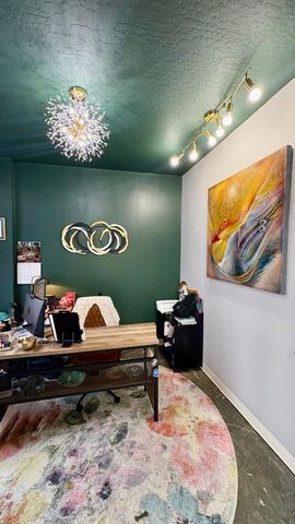 1716 Evelyn Gandy Parkway Suite 30, Hattiesburg, MS 39401