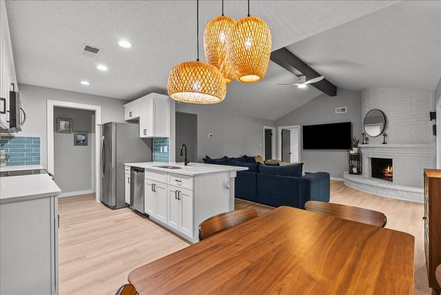 1403 Seagate Lane, Houston, TX 77062