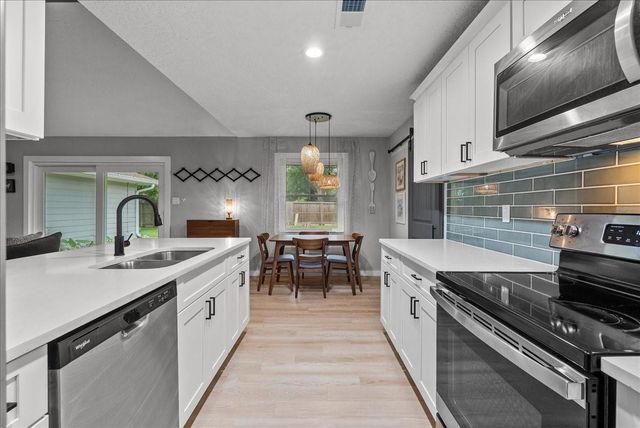 1403 Seagate Lane, Houston, TX 77062