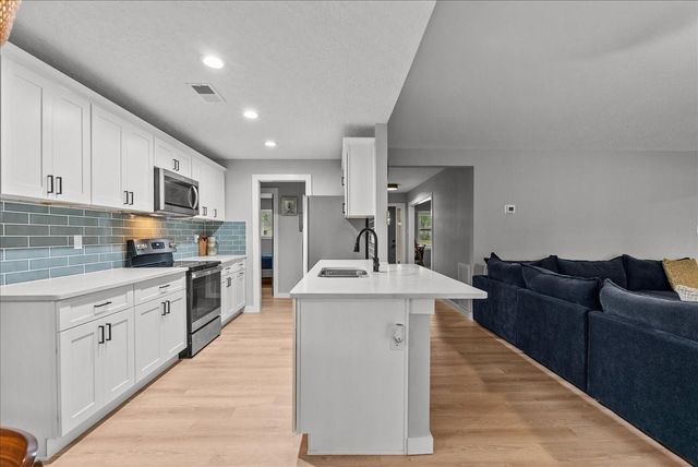 1403 Seagate Lane, Houston, TX 77062