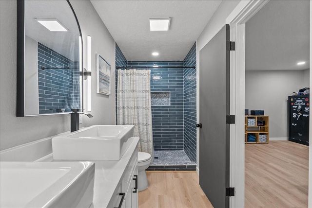 1403 Seagate Lane, Houston, TX 77062