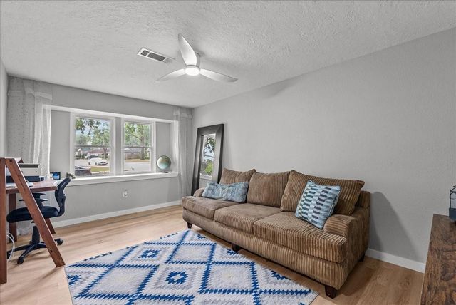 1403 Seagate Lane, Houston, TX 77062