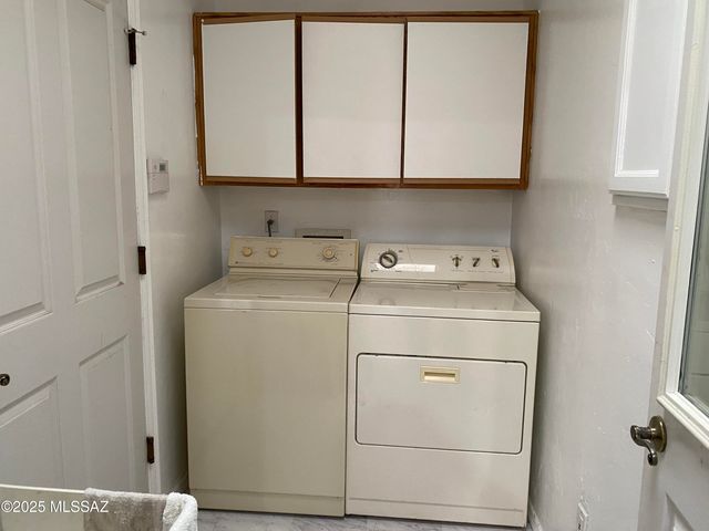 920 W Mariposa Hills Drive, Nogales, AZ 85621