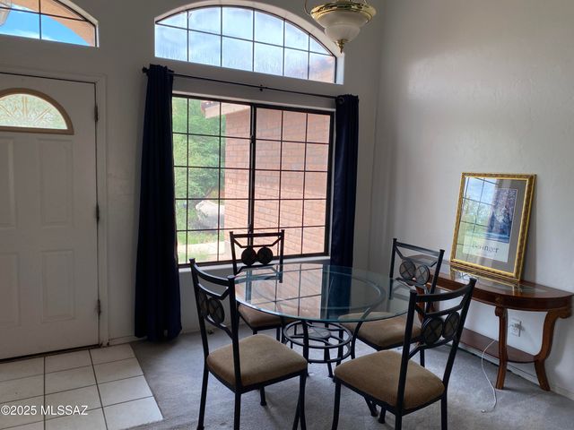 920 W Mariposa Hills Drive, Nogales, AZ 85621