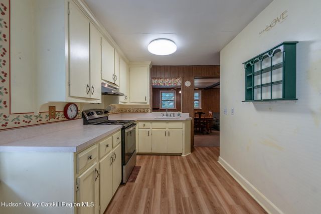 138 Harding Avenue, Kingston, NY 12401