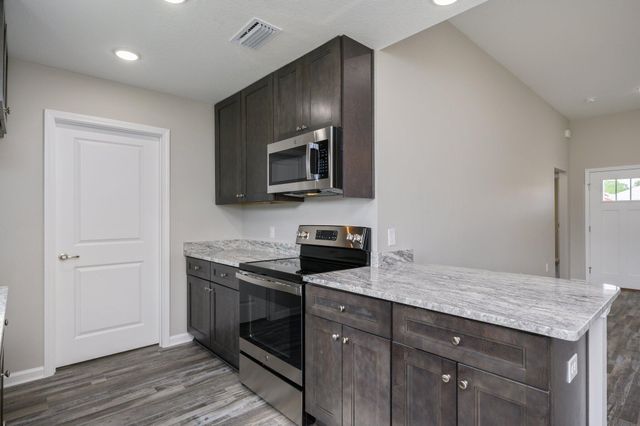 6012 Emmy Lynn Lane, Crestview, FL 32539