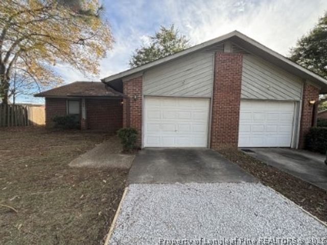 476 Sheffield Court, Fayetteville, NC 28314