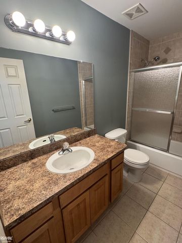 45705 Cagney Drive, Macomb, MI 48044