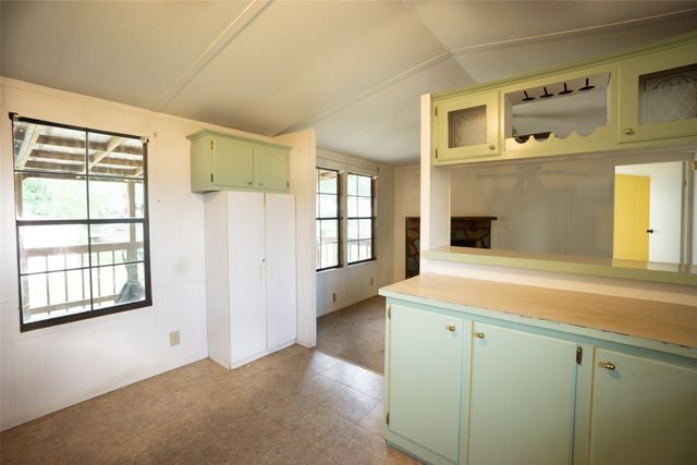 174 Lynn Creek Circle, Mabank, TX 75156